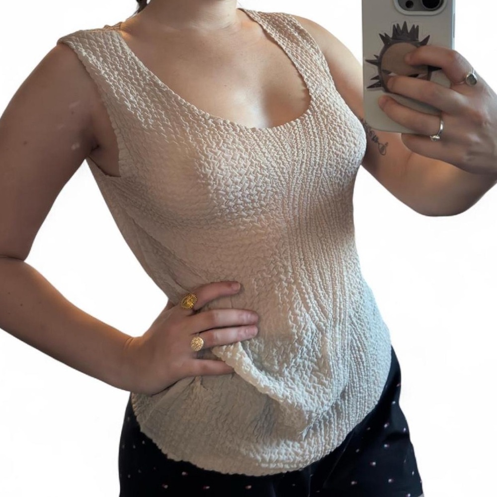 Women's Cream Sleeveless Top